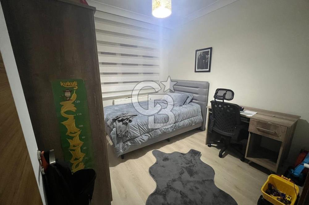 Çiğli Yenimahallede 11 Yaşında, Açık Otoparklı Giriş Kat 3+1