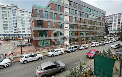 SAMSUN GENÇLİK PARKINDA VERGİ DAİRESİNE CEPHE KİRALIK OFİS