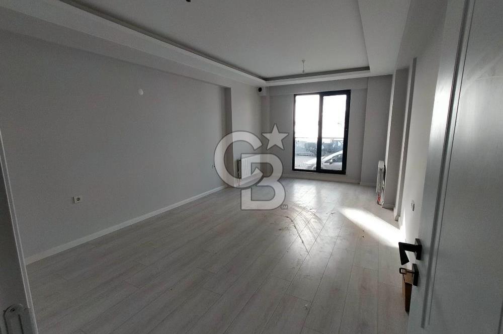 Kepez Meydanda Ön Cephe Ayrı Mutfaklı Sıfır Yüksek Giriş Daire