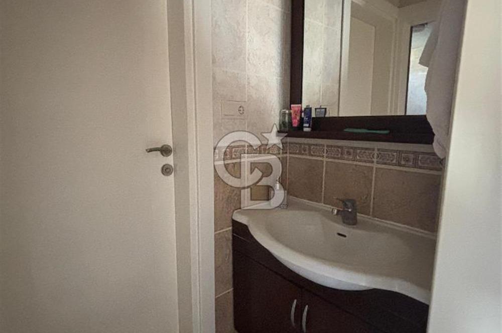 Kapıdan adım atar atmaz 'Biz burada yaşarız' dedirten 5.700 m2 içerisinde dubleks ev