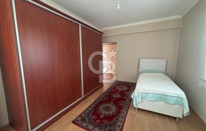 Kapıdan adım atar atmaz 'Biz burada yaşarız' dedirten 5.700 m2 içerisinde dubleks ev