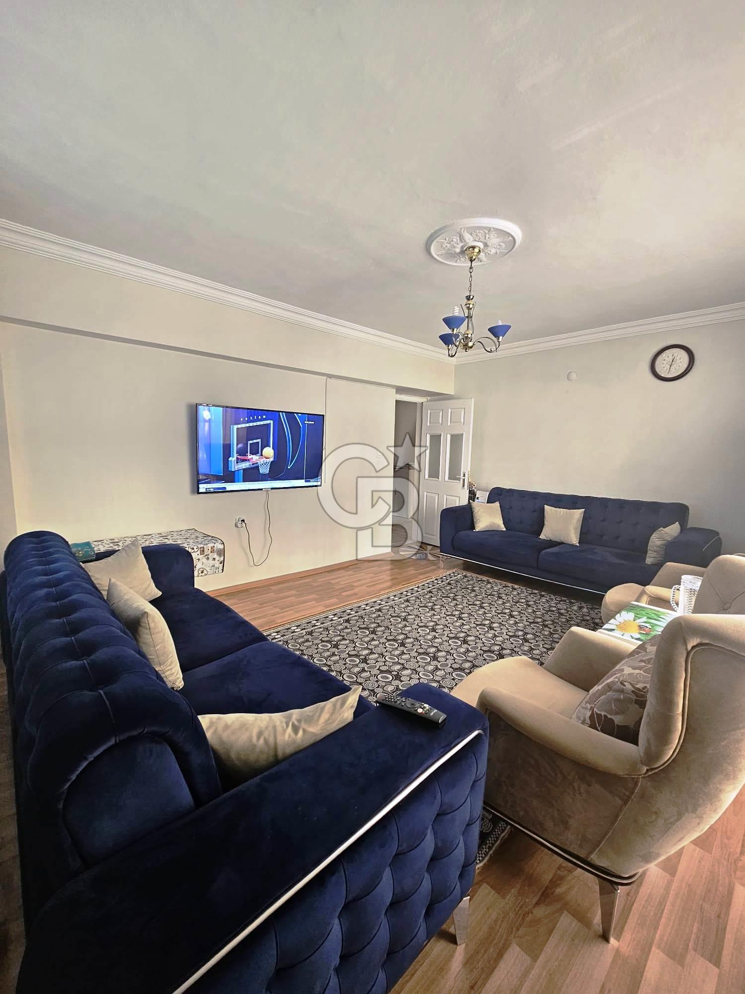 BADEMLİK MAHALLESİ ITRİ CADDESİNE 1 BİNA MESAFEDE 2. KATTA 3+1 SATILIK DAİRE 