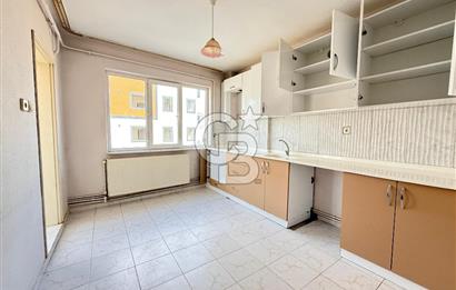 CB KİNG'DEN 1.SAKARYA MAHALLESİ ARA KAT 3+1 KİRALIK DAİRE