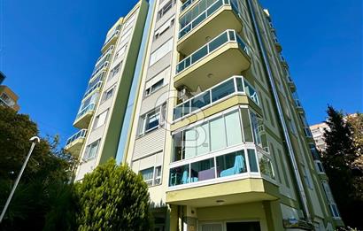 Karşıyaka Mustafa Kemal Mahallesi, Yüksek Vadi Sitesinde Deniz Manzaralı 2+1 Kiralık Daire