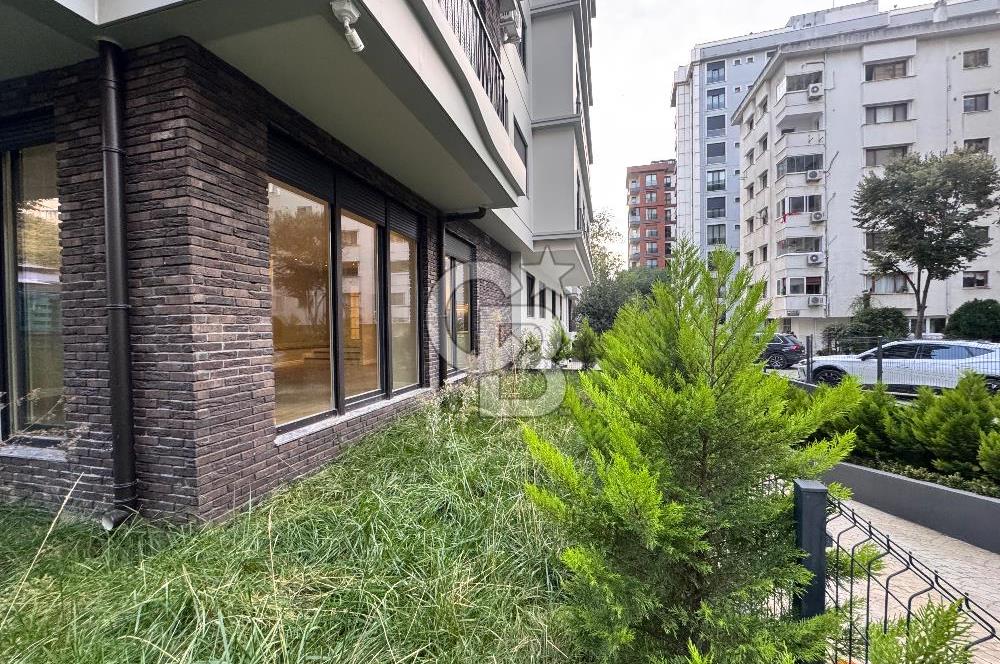 ERENKÖY MARMARAY DURAĞINA KOMŞU,  SIFIR BİNADA BAHÇE KULLANIMLI 3+1 DAİRE