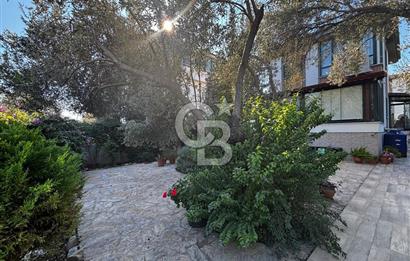 GÜRE AĞAÇLI YOLDA MÜSTAKİL BAHÇELİ 3+1 VİLLA