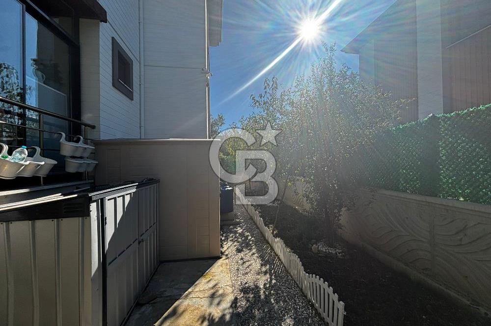 GÜRE AĞAÇLI YOLDA MÜSTAKİL BAHÇELİ 3+1 VİLLA