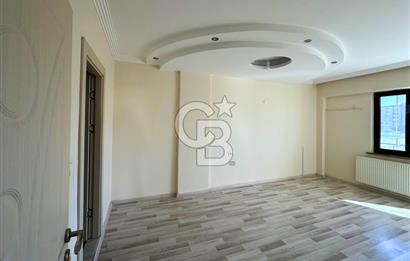 Çanakkale Esenler Kutluay Store 2'de Kiralık Ara Kat 3+1 Daire