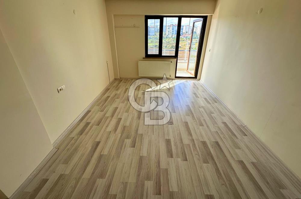 Çanakkale Esenler Kutluay Store 2'de Kiralık Ara Kat 3+1 Daire