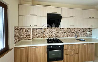 Çanakkale Esenler Kutluay Store 2'de Kiralık Ara Kat 3+1 Daire