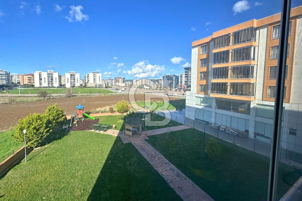 Çanakkale Esenler Kutluay Store 2'de Kiralık Ara Kat 3+1 Daire