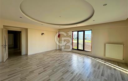 Çanakkale Esenler Kutluay Store 2'de Kiralık Ara Kat 3+1 Daire