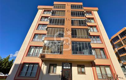 Çanakkale Esenler Kutluay Store 2'de Kiralık Ara Kat 3+1 Daire