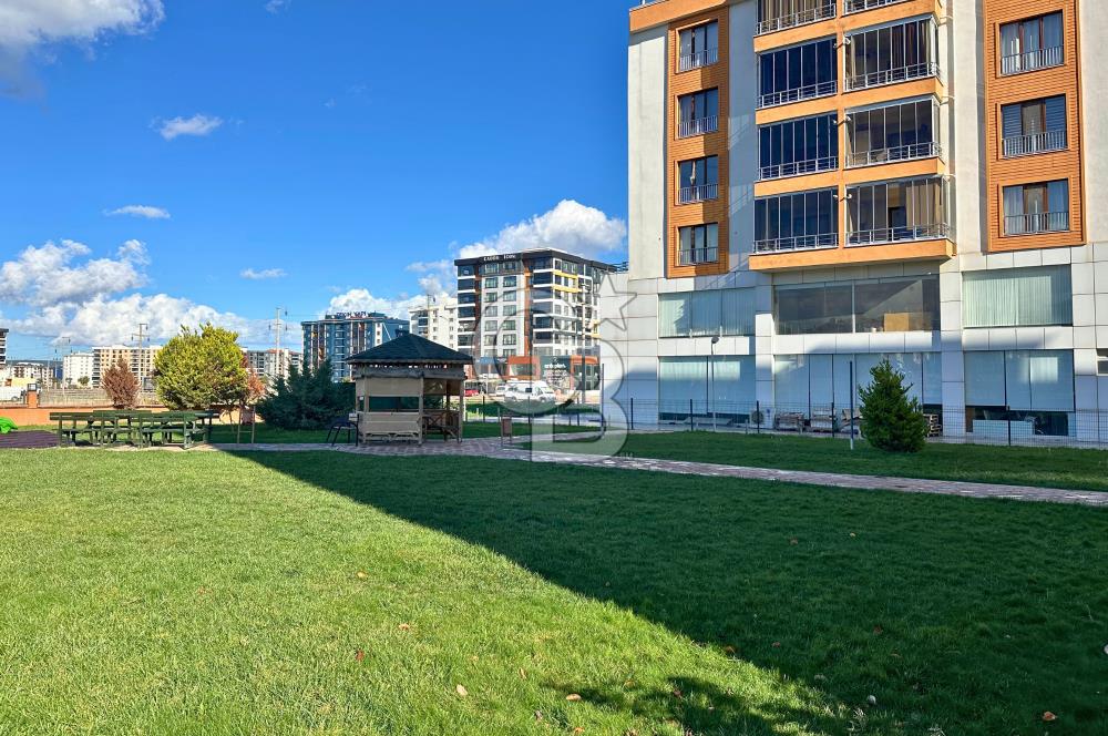 Çanakkale Esenler Kutluay Store 2'de Kiralık Ara Kat 3+1 Daire