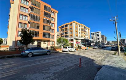 Çanakkale Esenler Kutluay Store 2'de Kiralık Ara Kat 3+1 Daire