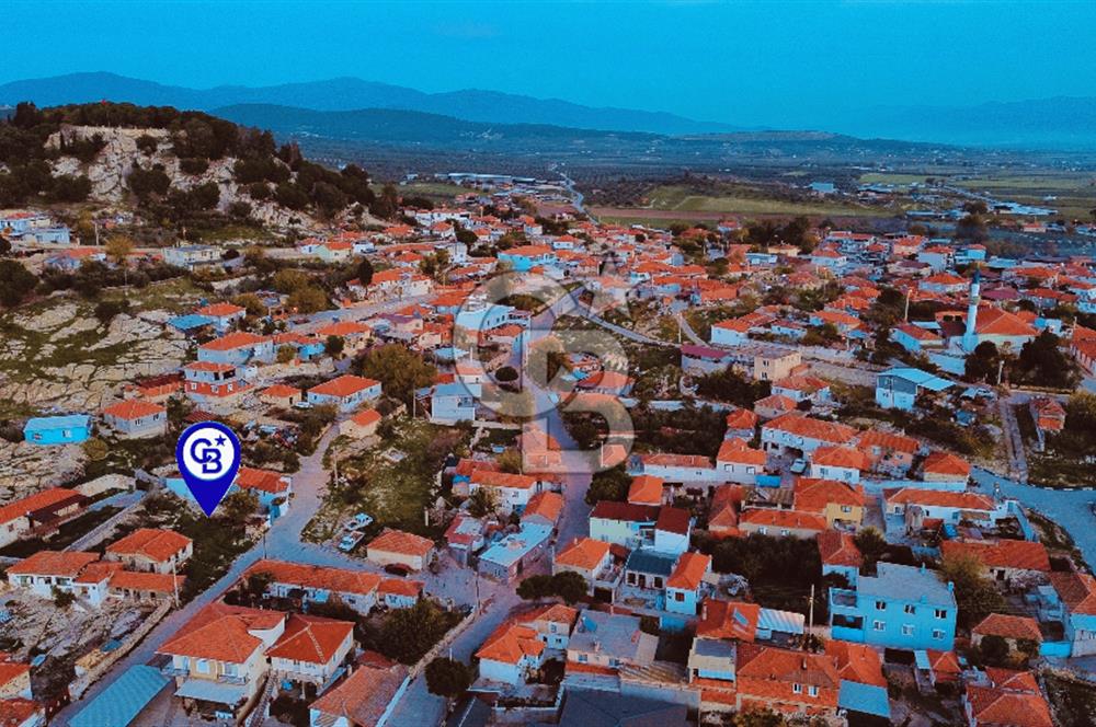 Foça Gerenköy'de Satılık 712 m2 Arsa