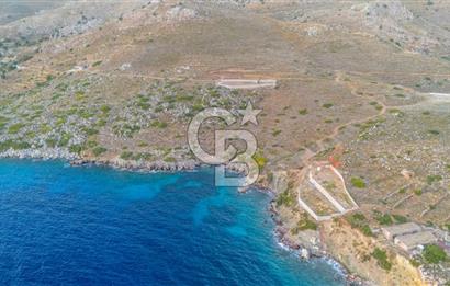 CB MARİNA' DAN BOZBURUN'DA DENİZE SIFIR SATILIK