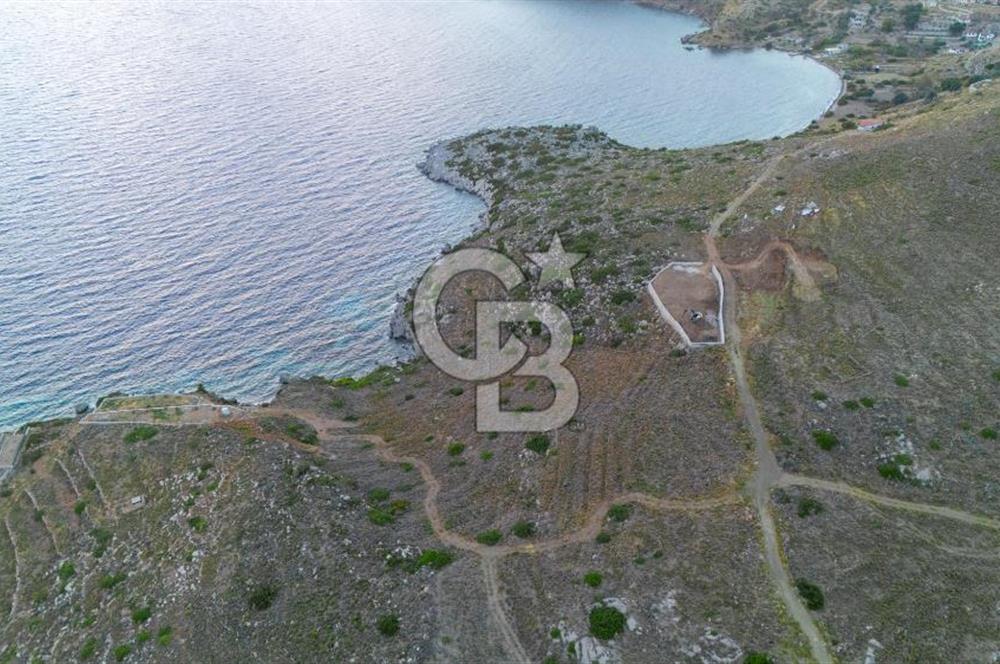 CB MARİNA' DAN BOZBURUN'DA DENİZE SIFIR SATILIK