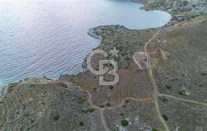 CB MARİNA' DAN BOZBURUN'DA DENİZE SIFIR SATILIK