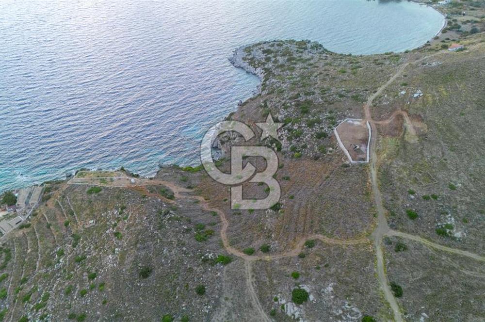 CB MARİNA' DAN BOZBURUN'DA DENİZE SIFIR SATILIK