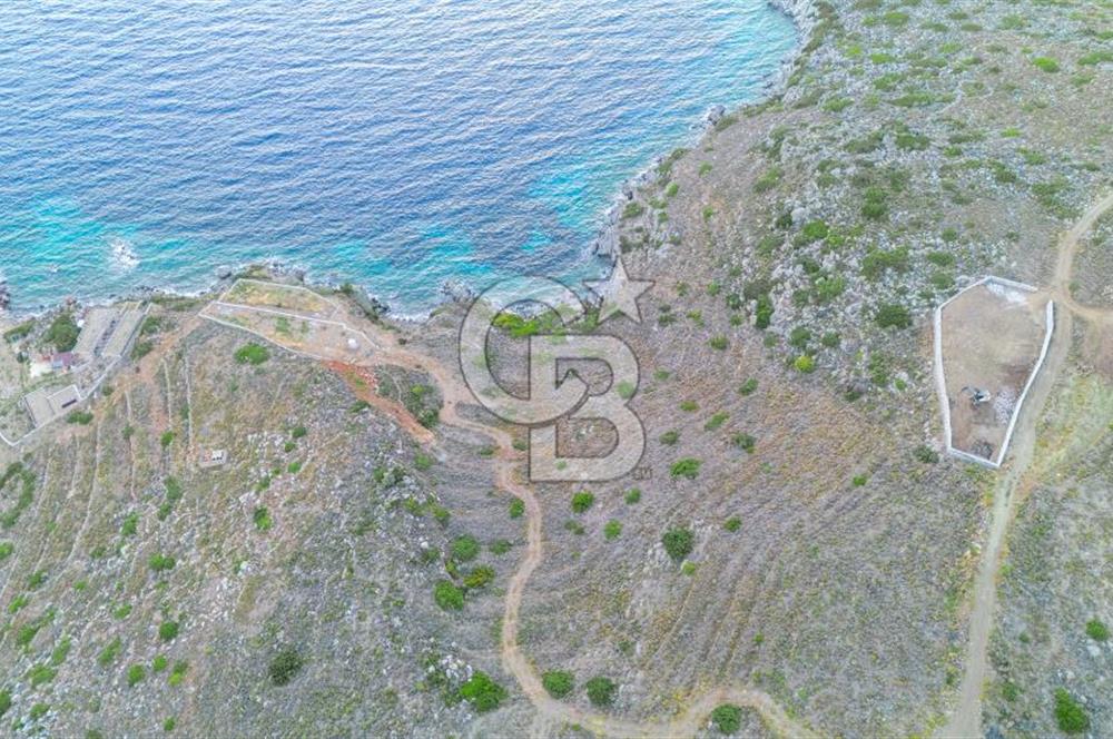 CB MARİNA' DAN BOZBURUN'DA DENİZE SIFIR SATILIK