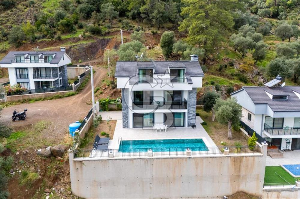 CB MARİNA'DAN 4+1 TRİPLEKS KİRALIK VİLLA