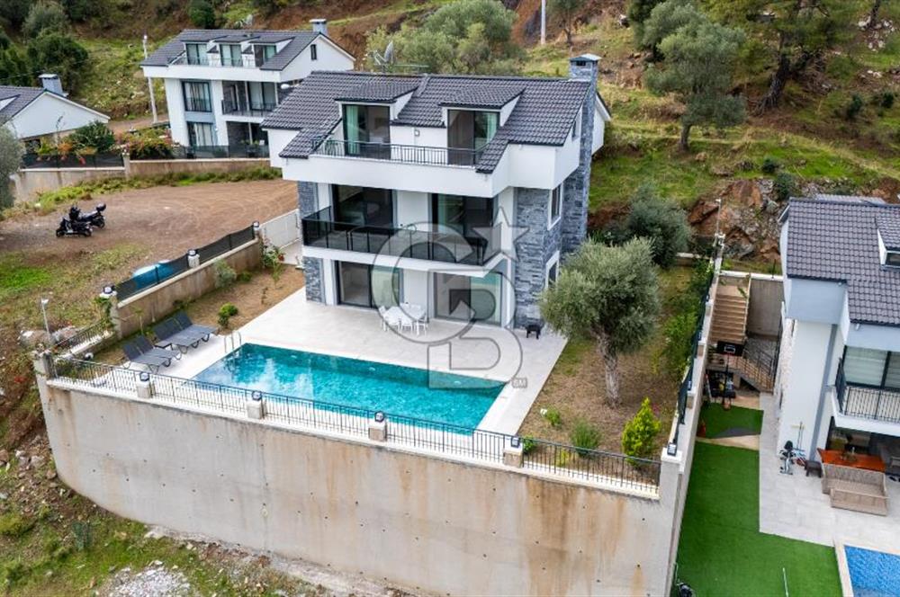 CB MARİNA'DAN 4+1 TRİPLEKS KİRALIK VİLLA