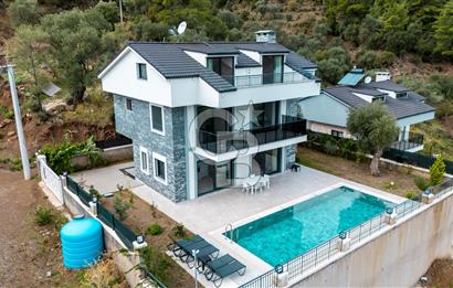 CB MARİNA'DAN 4+1 TRİPLEKS KİRALIK VİLLA