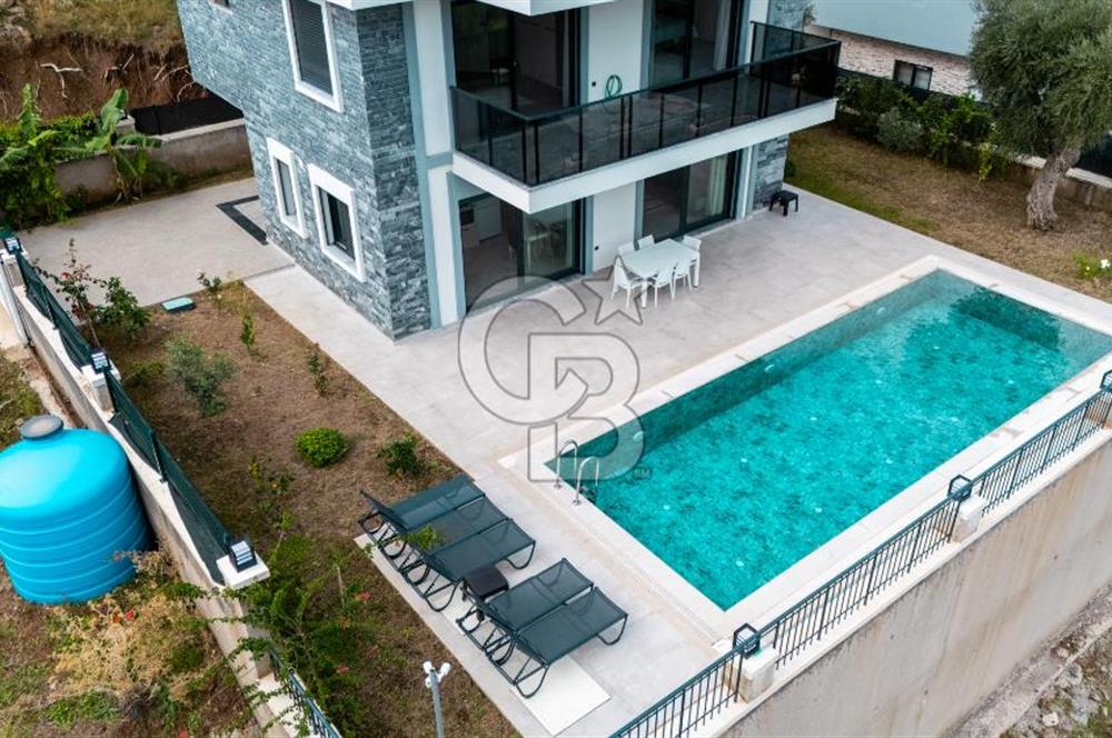 CB MARİNA'DAN 4+1 TRİPLEKS KİRALIK VİLLA