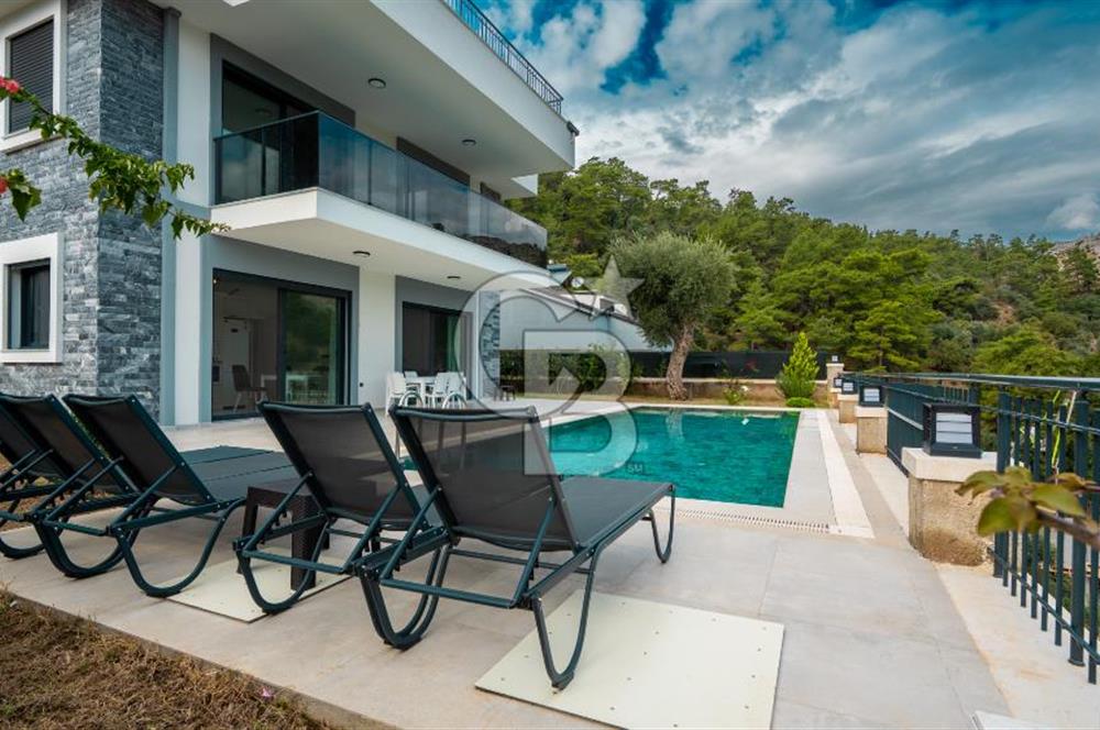 CB MARİNA'DAN 4+1 TRİPLEKS KİRALIK VİLLA