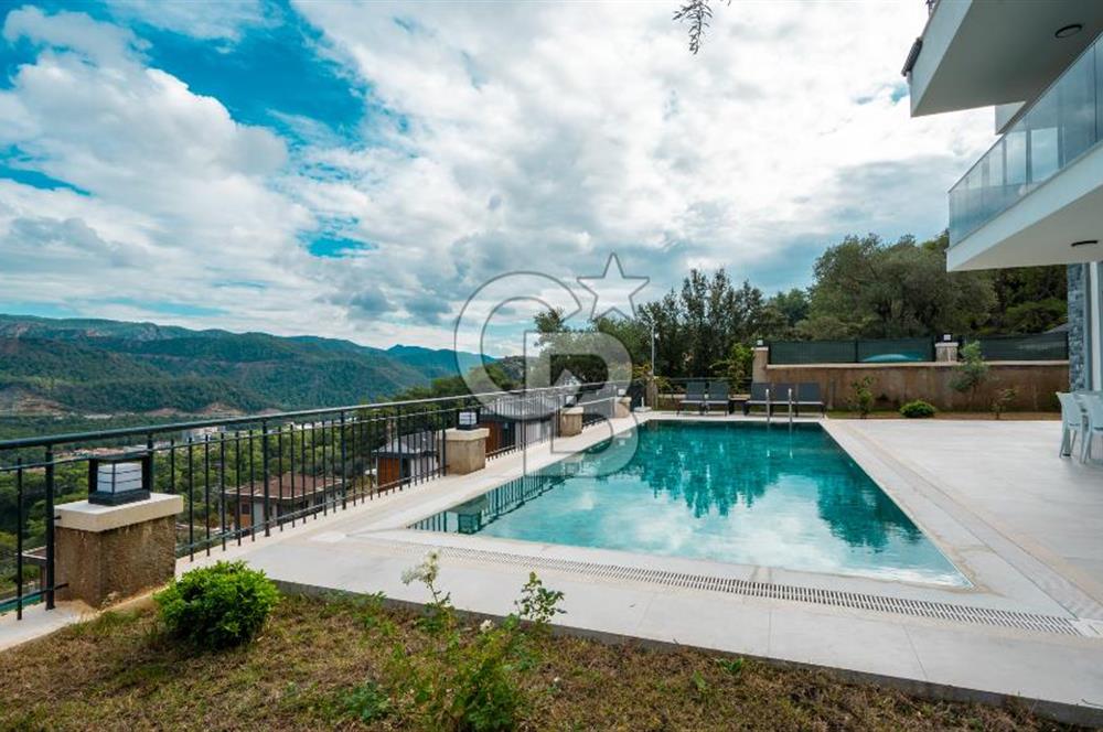 CB MARİNA'DAN 4+1 TRİPLEKS KİRALIK VİLLA