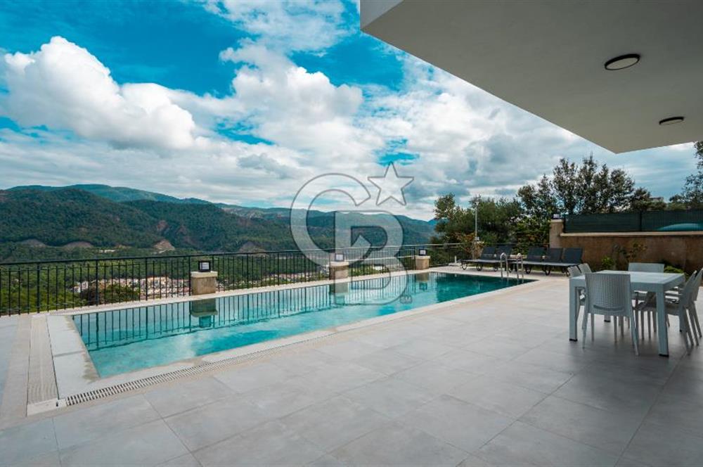 CB MARİNA'DAN 4+1 TRİPLEKS KİRALIK VİLLA