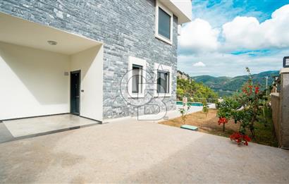 CB MARİNA'DAN 4+1 TRİPLEKS KİRALIK VİLLA