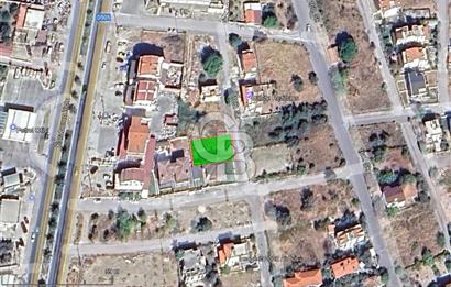 Karaburun Mordoğan Merkez’de Caddeye Yakın Villa Arsası
