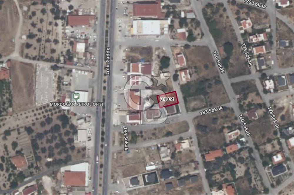 Karaburun Mordoğan Merkez’de Caddeye Yakın Villa Arsası
