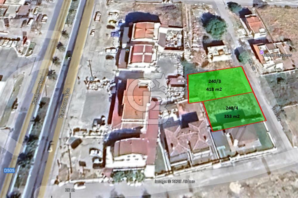 Karaburun Mordoğan Merkez’de Caddeye Yakın Villa Arsası