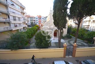 Karşıyaka Kilise Sokağında Satılık 125m2 3+1 Daire - 2 - 318191