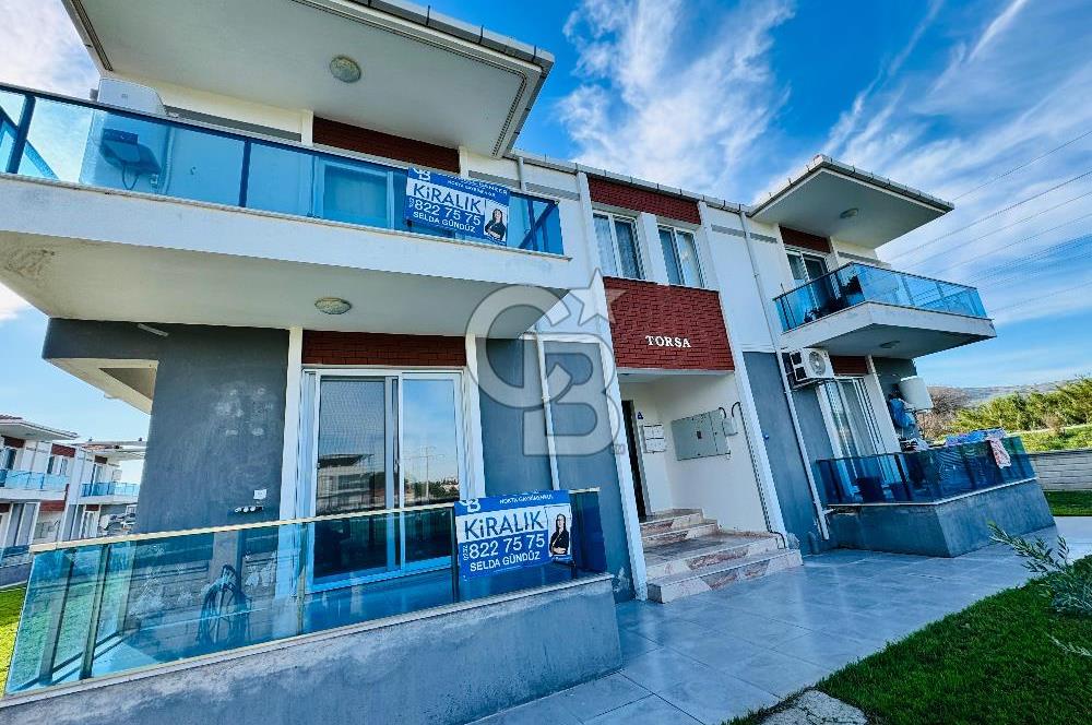 Foça Kazım Dirik Mah. Kiralık Site İçerisinde 1+1 Daire