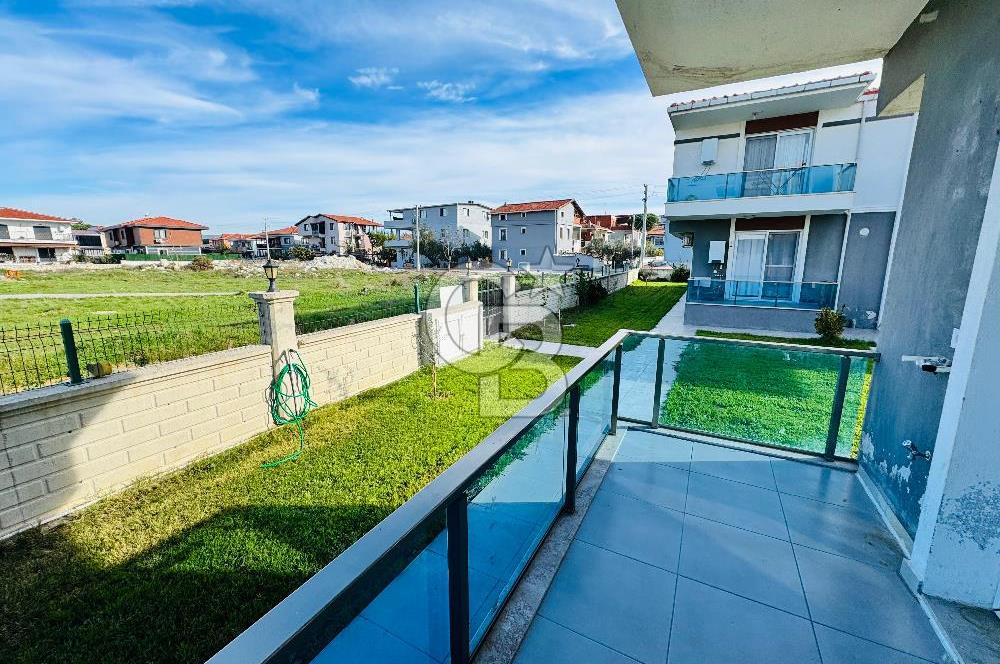 Foça Kazım Dirik Mah. Kiralık Site İçerisinde 1+1 Daire