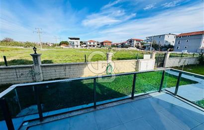 Foça Kazım Dirik Mah. Kiralık Site İçerisinde 1+1 Daire