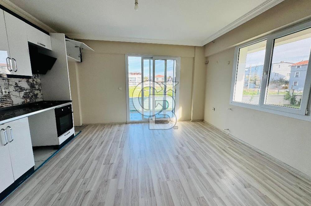 Foça Kazım Dirik Mah. Kiralık Site İçerisinde 1+1 Daire