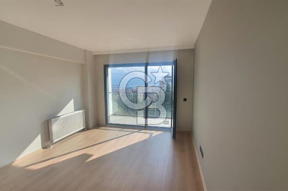 Optimum Modern'de Kiralık Çok Ferah Deniz Manzaralı 2+1