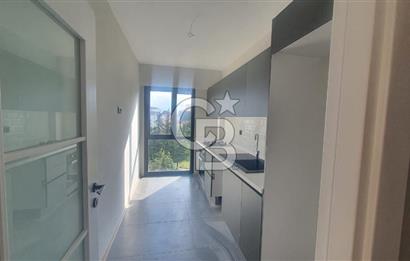 Optimum Modern'de Kiralık Çok Ferah Deniz Manzaralı 2+1