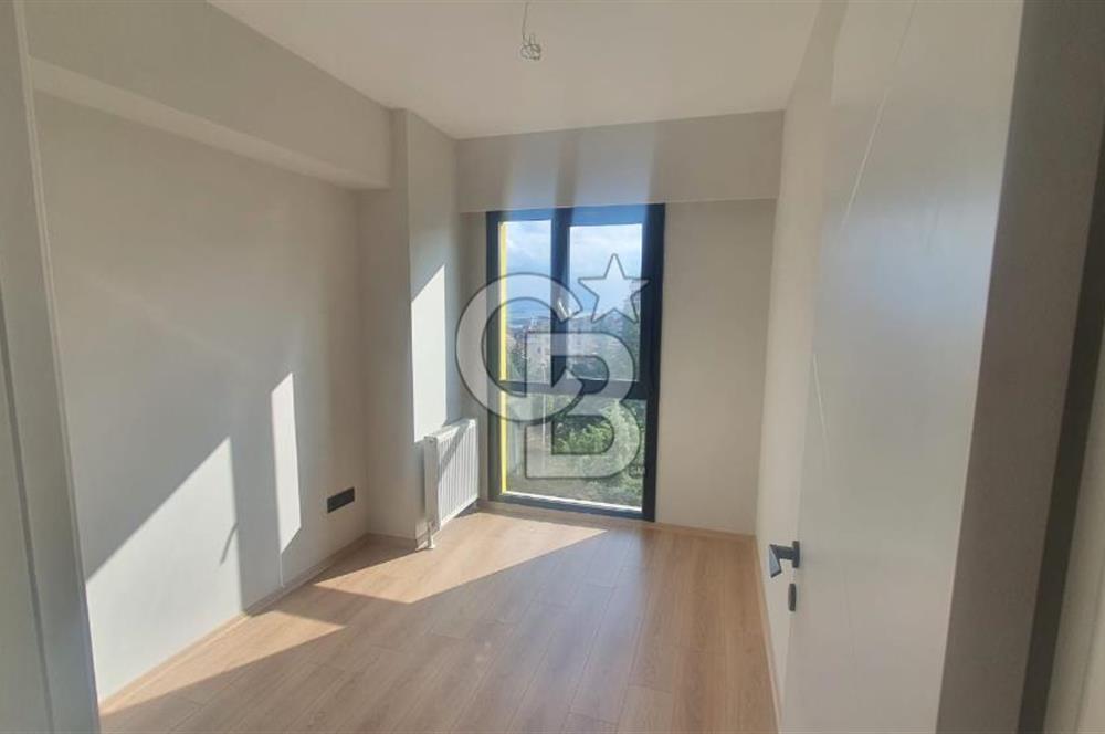 Optimum Modern'de Kiralık Çok Ferah Deniz Manzaralı 2+1