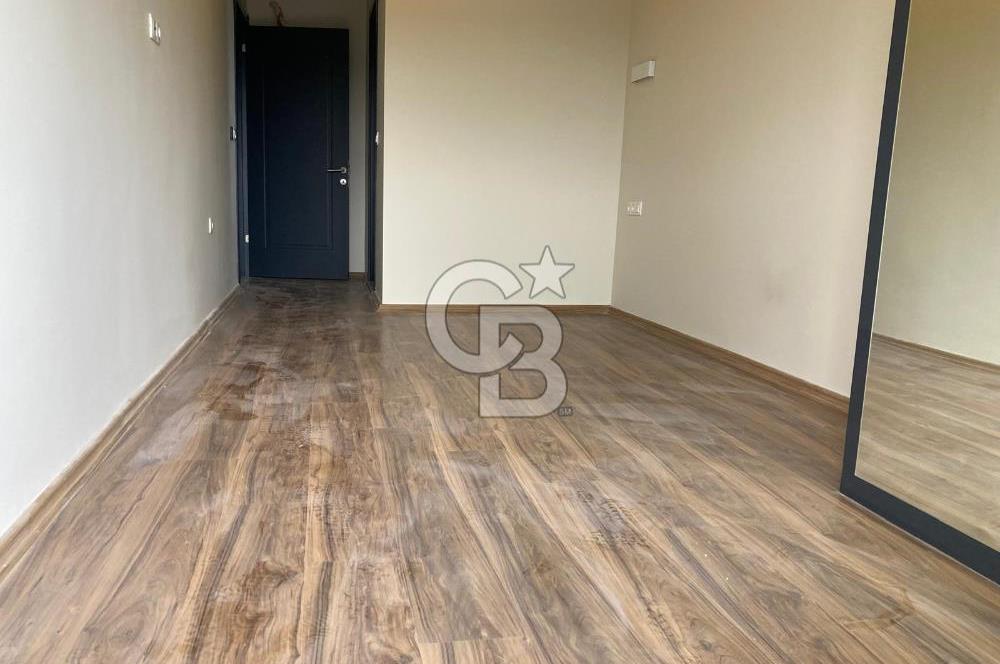 CB SMYRNA'DAN ÇEŞME ILICA'DA MÜSTAKİL HAVUZLU VİLLA