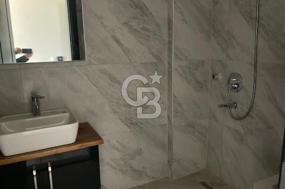 CB SMYRNA'DAN ÇEŞME ILICA'DA MÜSTAKİL HAVUZLU VİLLA