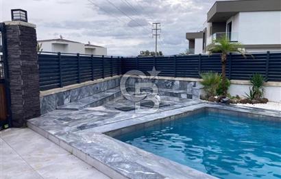 CB SMYRNA'DAN ÇEŞME ILICA'DA MÜSTAKİL HAVUZLU VİLLA