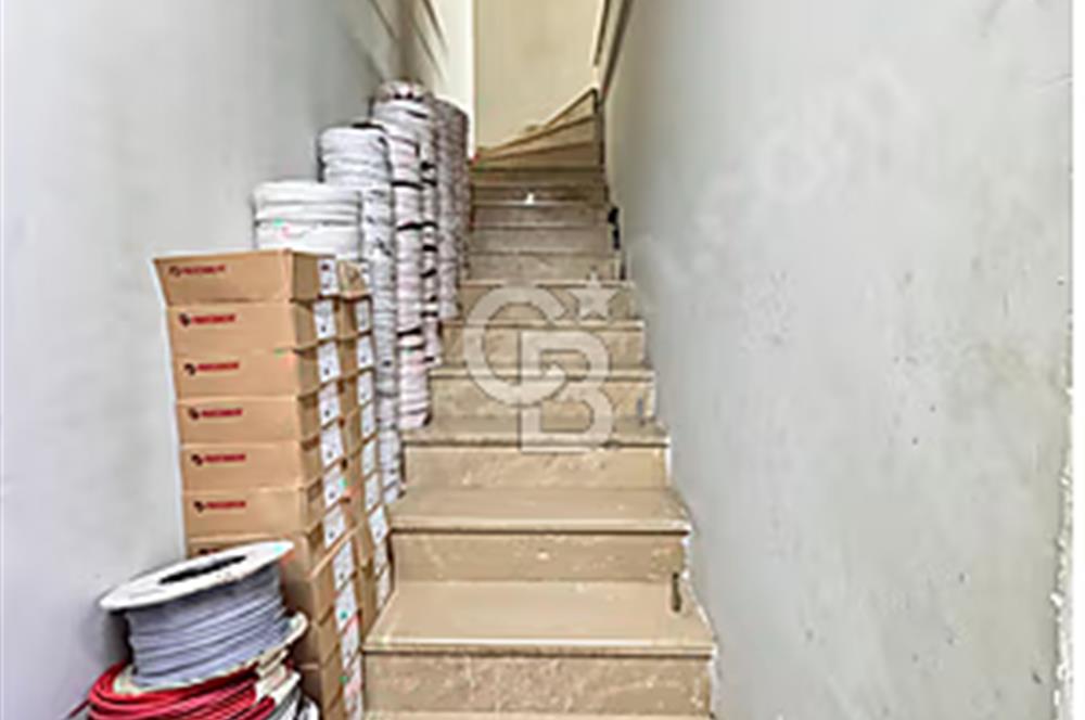 MERKEZDE SATILIK DÜKKAN