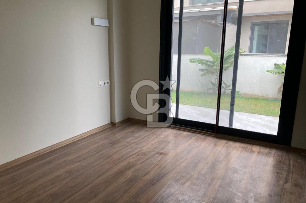 CB SMYRNA'DAN ÇEŞME ILICA'DA MÜSTAKİL HAVUZLU VİLLA