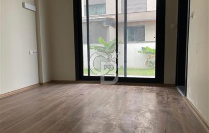 CB SMYRNA'DAN ÇEŞME ILICA'DA MÜSTAKİL HAVUZLU VİLLA